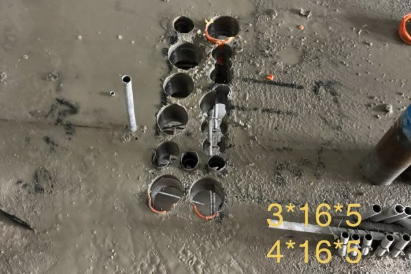 中科園路-施工防護-吊車-水泥鑽孔-2